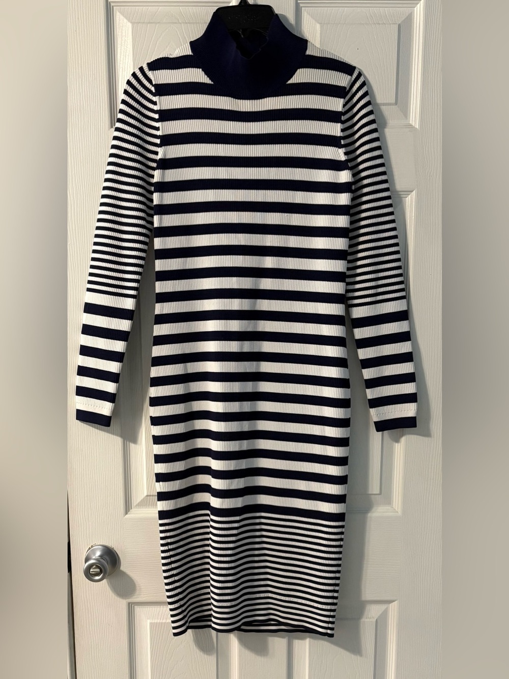 Michael Kors Ribbed Knit Striped Dress 💚 - Picture 2 of 4